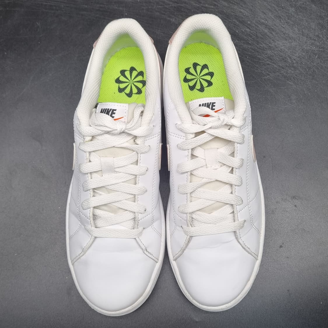 나이키 코트로얄2 스니커즈250 상품이미지2