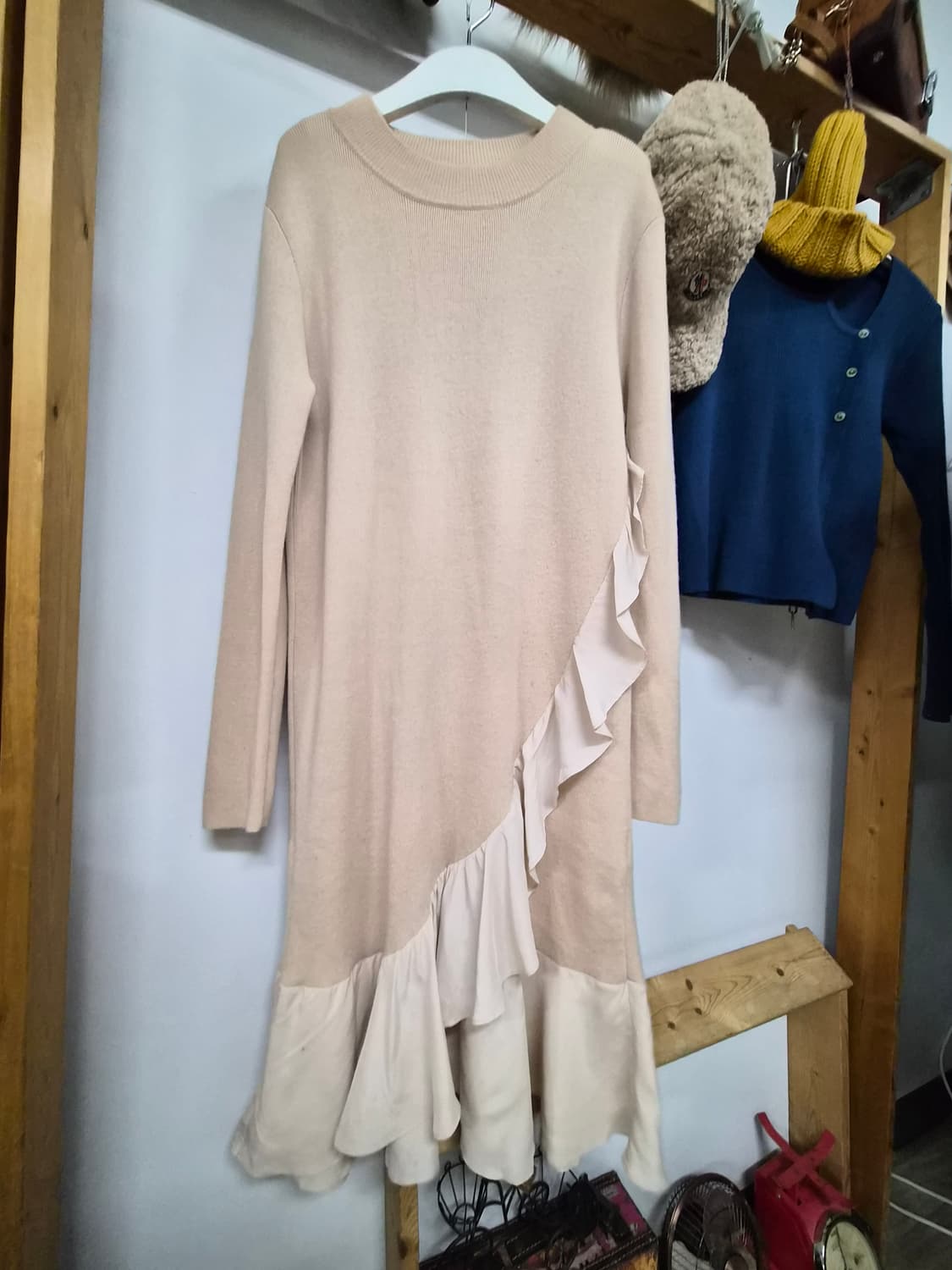 수입 울 캐시미어 프릴실크  니트 원피스 상품이미지2