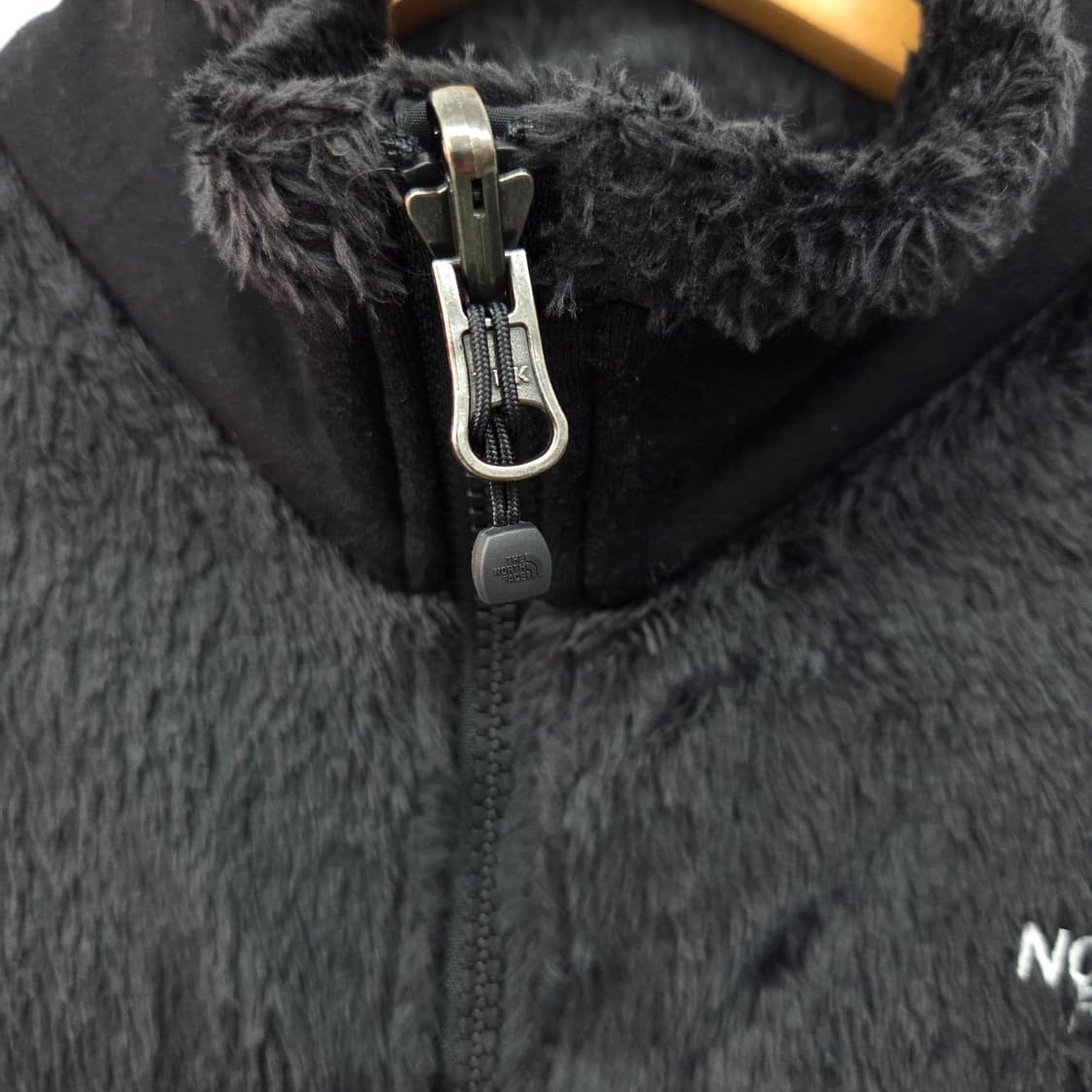 노스페이스 블랙 플리스 자켓 여m 상품이미지3