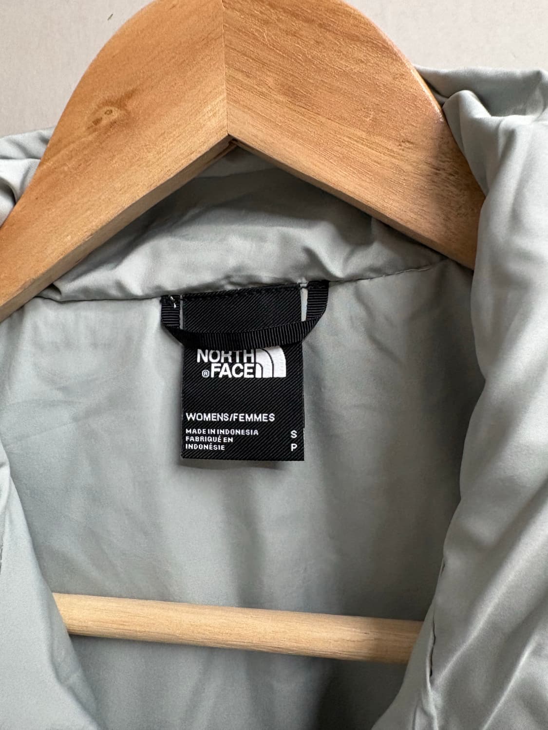 노스페이스 경량 패딩 상품이미지5