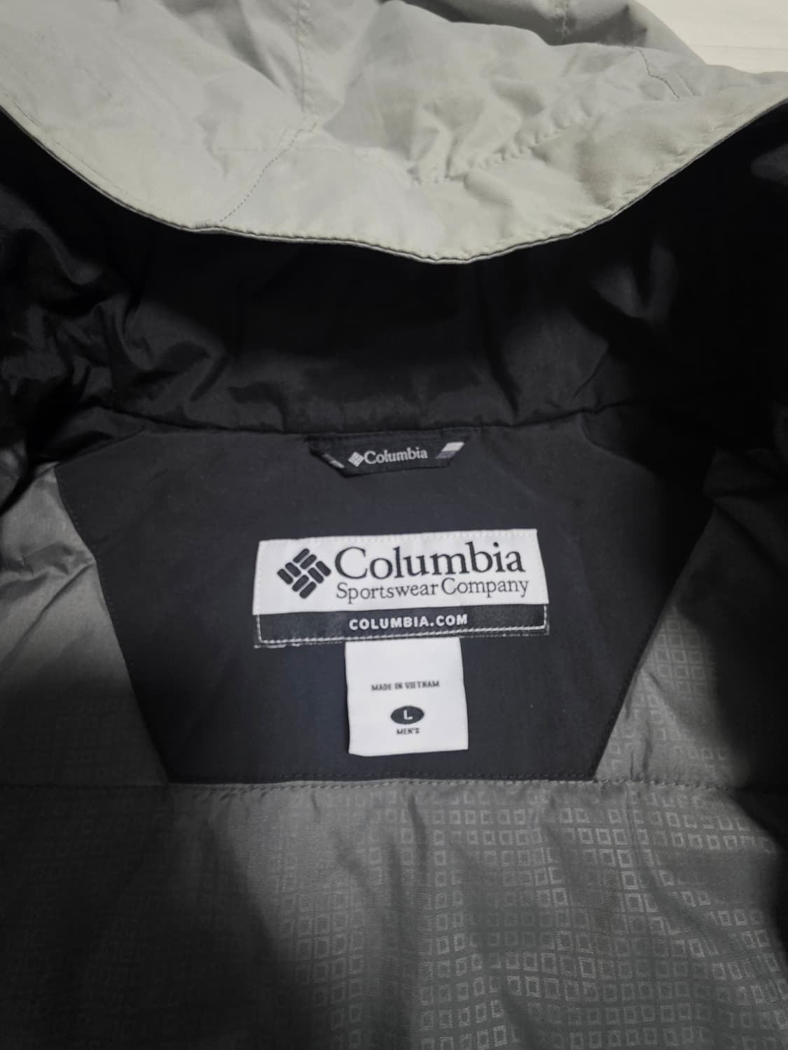 컬럼비아 옴니 쉴드 마운틴 패딩 점퍼 105사이즈 상품이미지6
