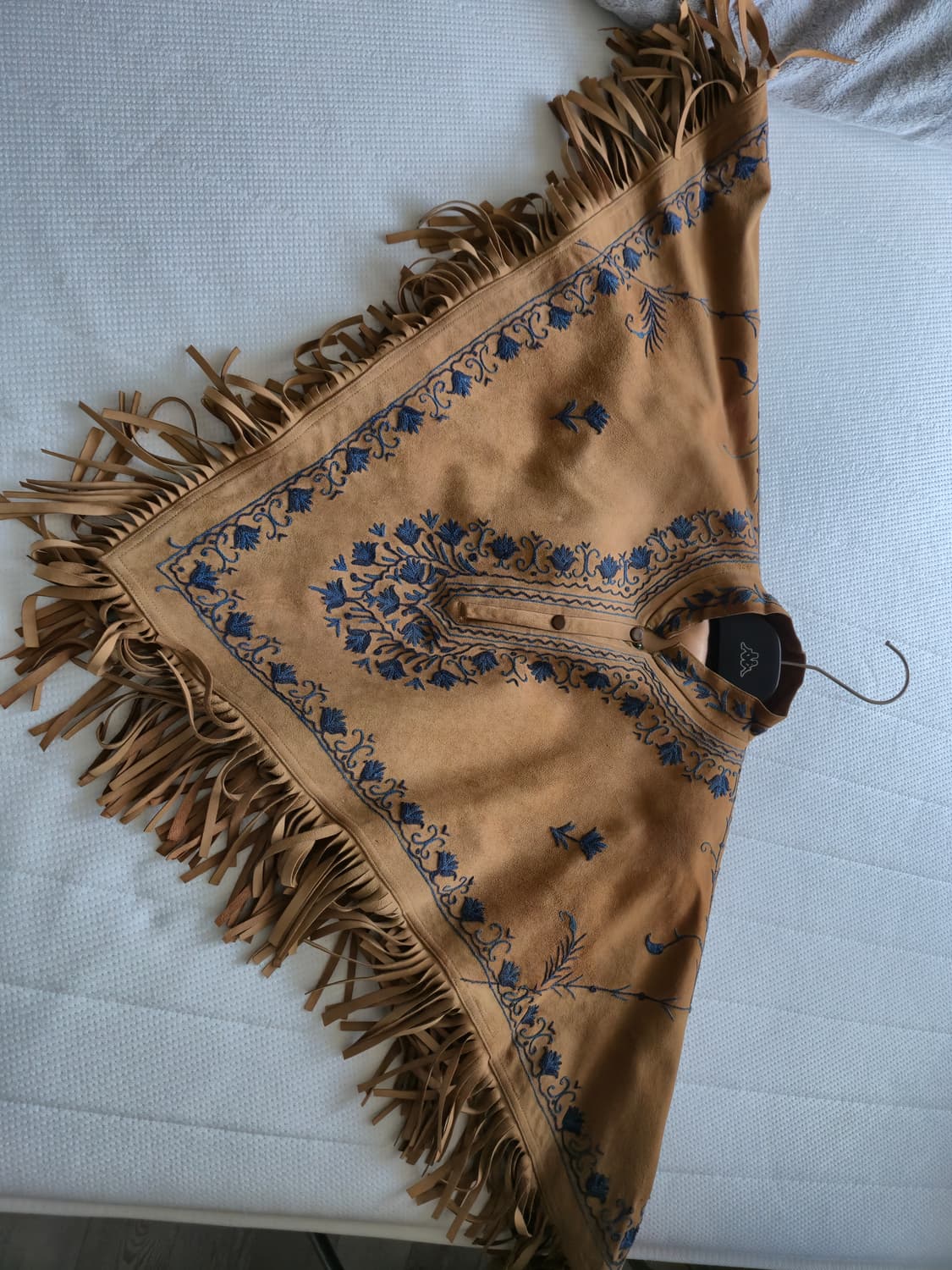 에코 스웨이드 자수 프린지 판초 상품이미지5