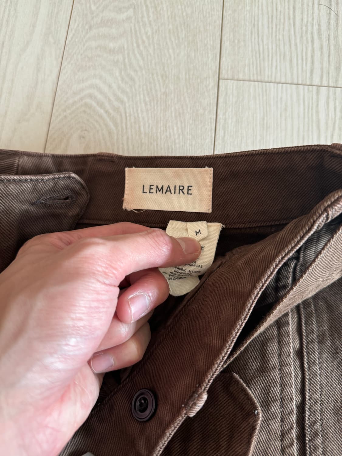 [M]르메르 트위스티드 벨티드 팬츠 상품이미지3