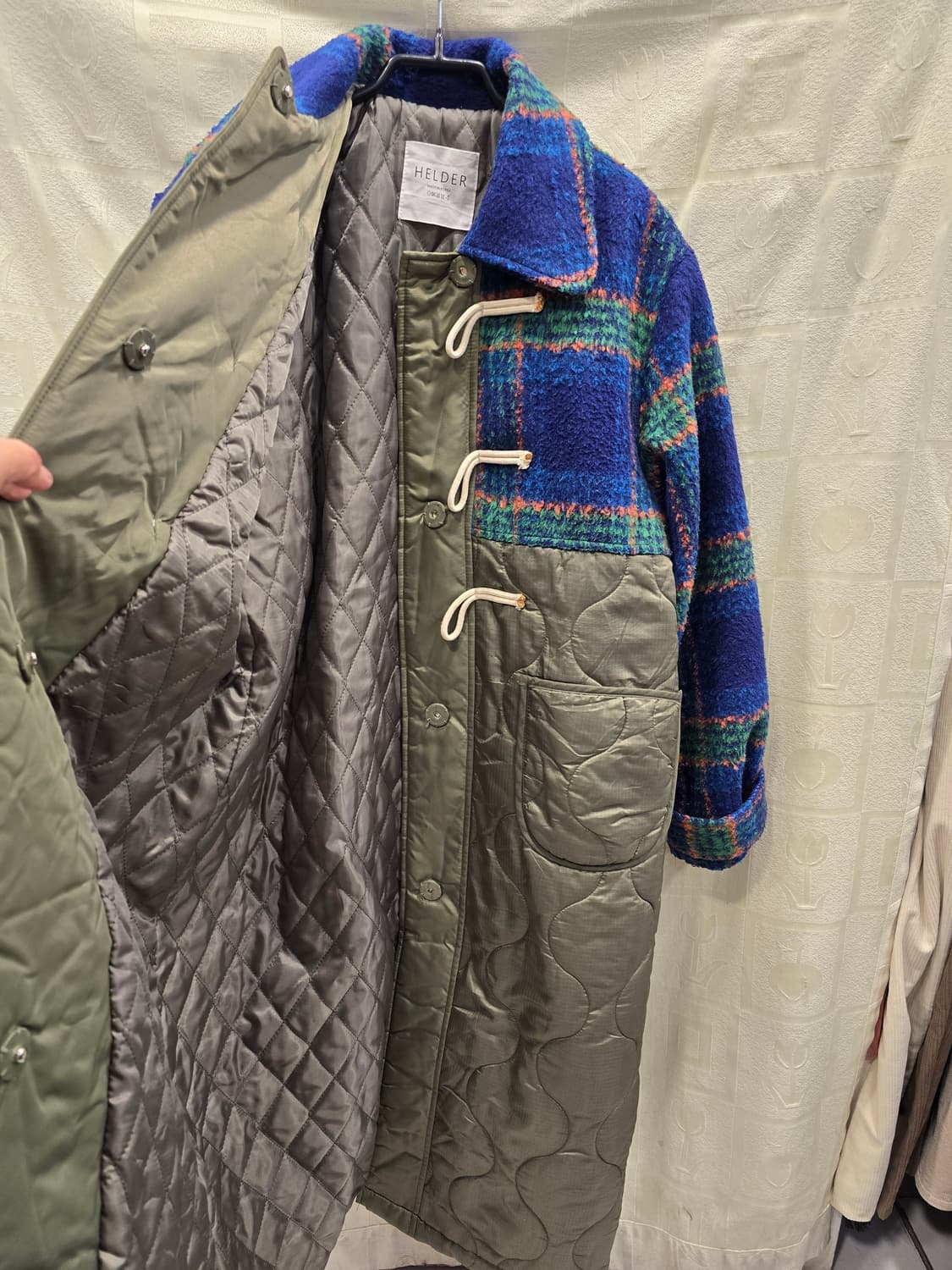 헬더 HELDER 체크 믹스 퀼팅 떡볶이 더블 롱 코트 프리사이즈 상품이미지7