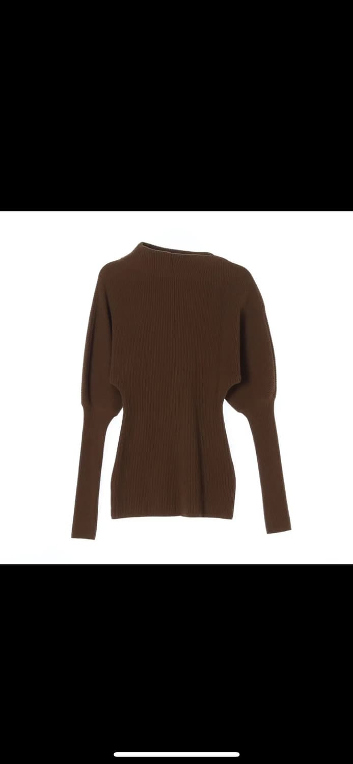 로우클래식 비대칭넥 핑거홀니트 상품이미지1