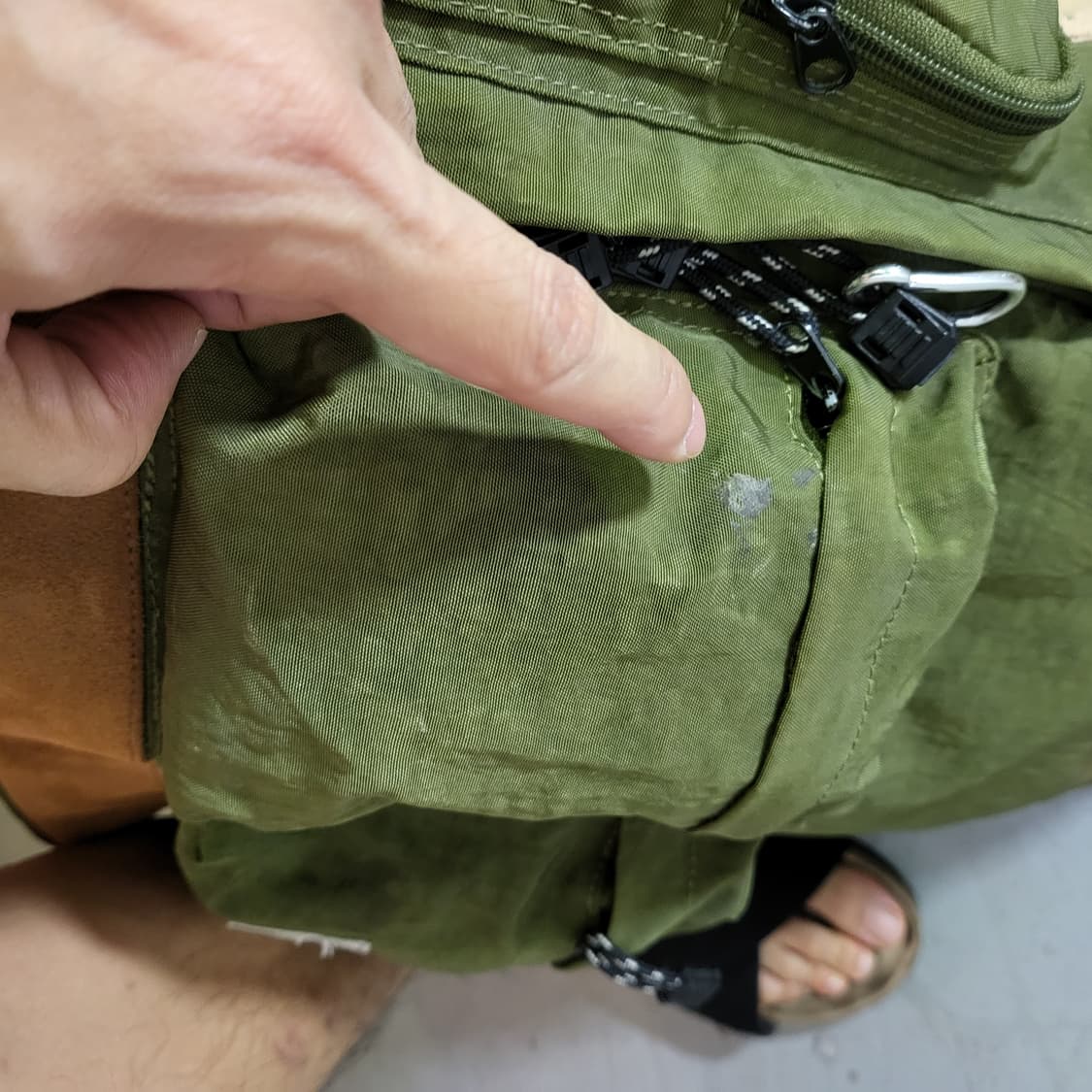 컨버스 백팩 (페이크 레더 부분 소실) 상품이미지8
