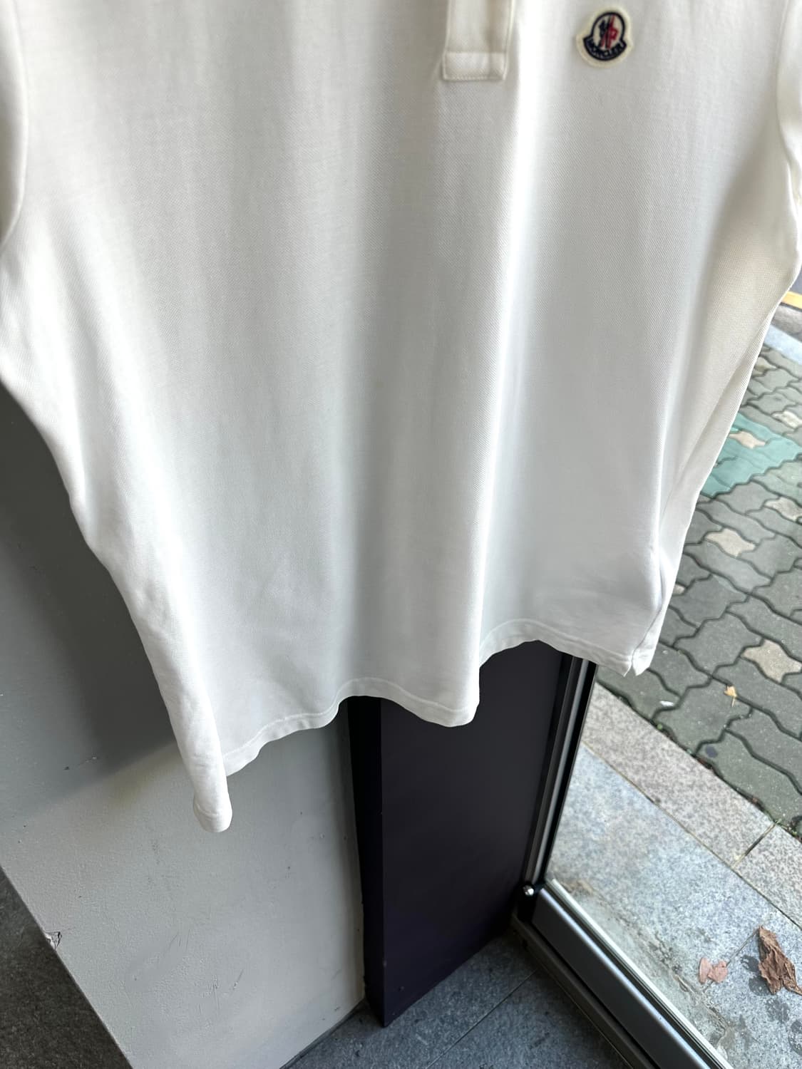 XL/ 몽클레어 화이트 와펜패치 폴로티 상품이미지4