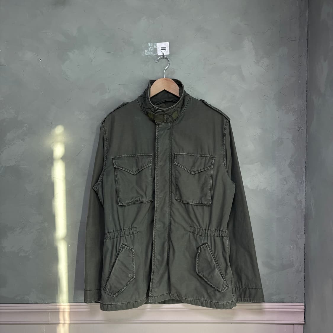 리바이스 빈티지 M-65 필드자켓 올리브 카키 상품이미지1
