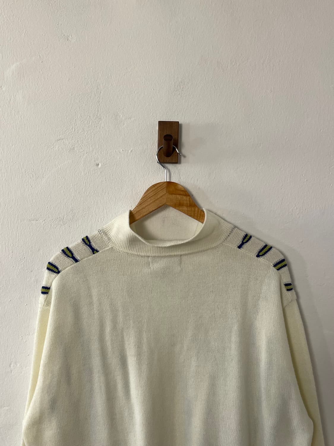 디스이즈네버댓 반집업 니트  상품이미지8