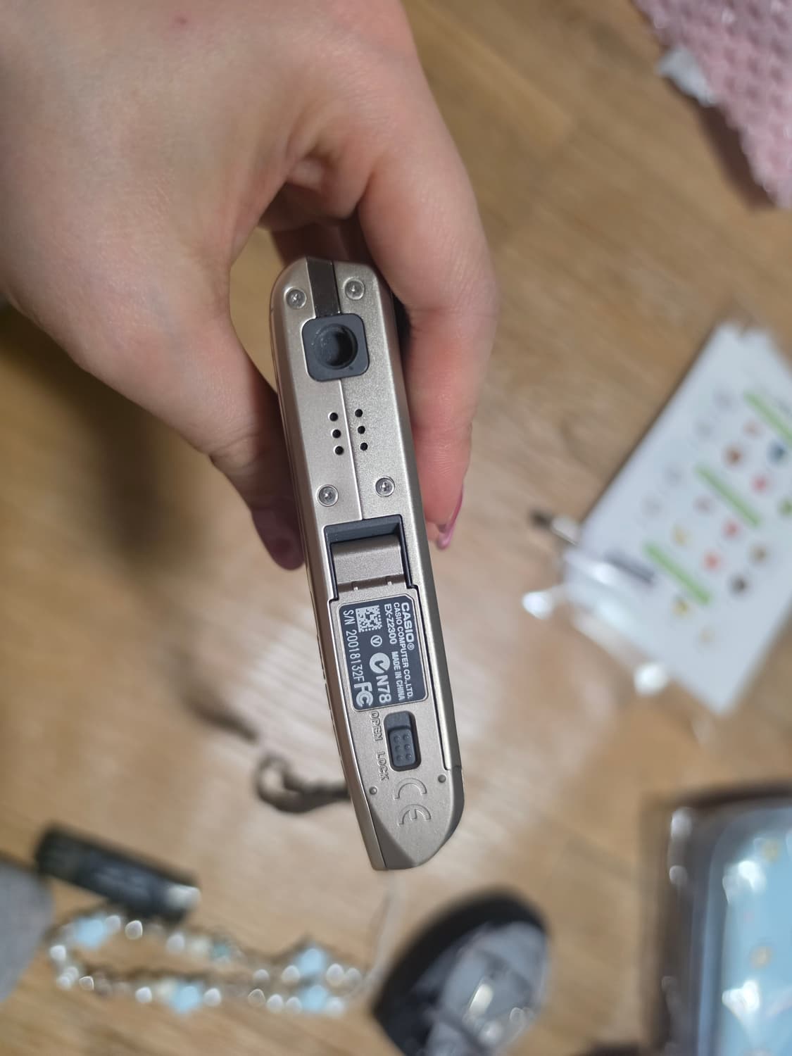 카시오 엑슬림 z2300 골드 상품이미지6