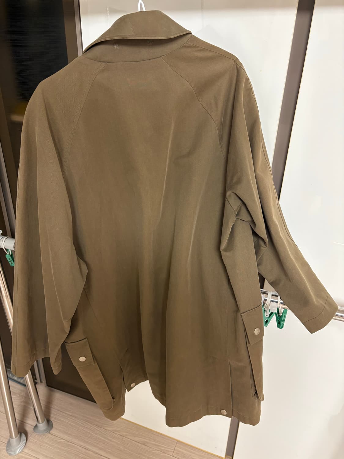 버버리 브라운 숏 트렌치 코트 상품이미지7