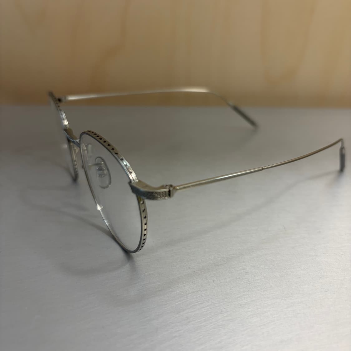 올리버 피플스 실버 티타늄 라운드 안경테 상품이미지3
