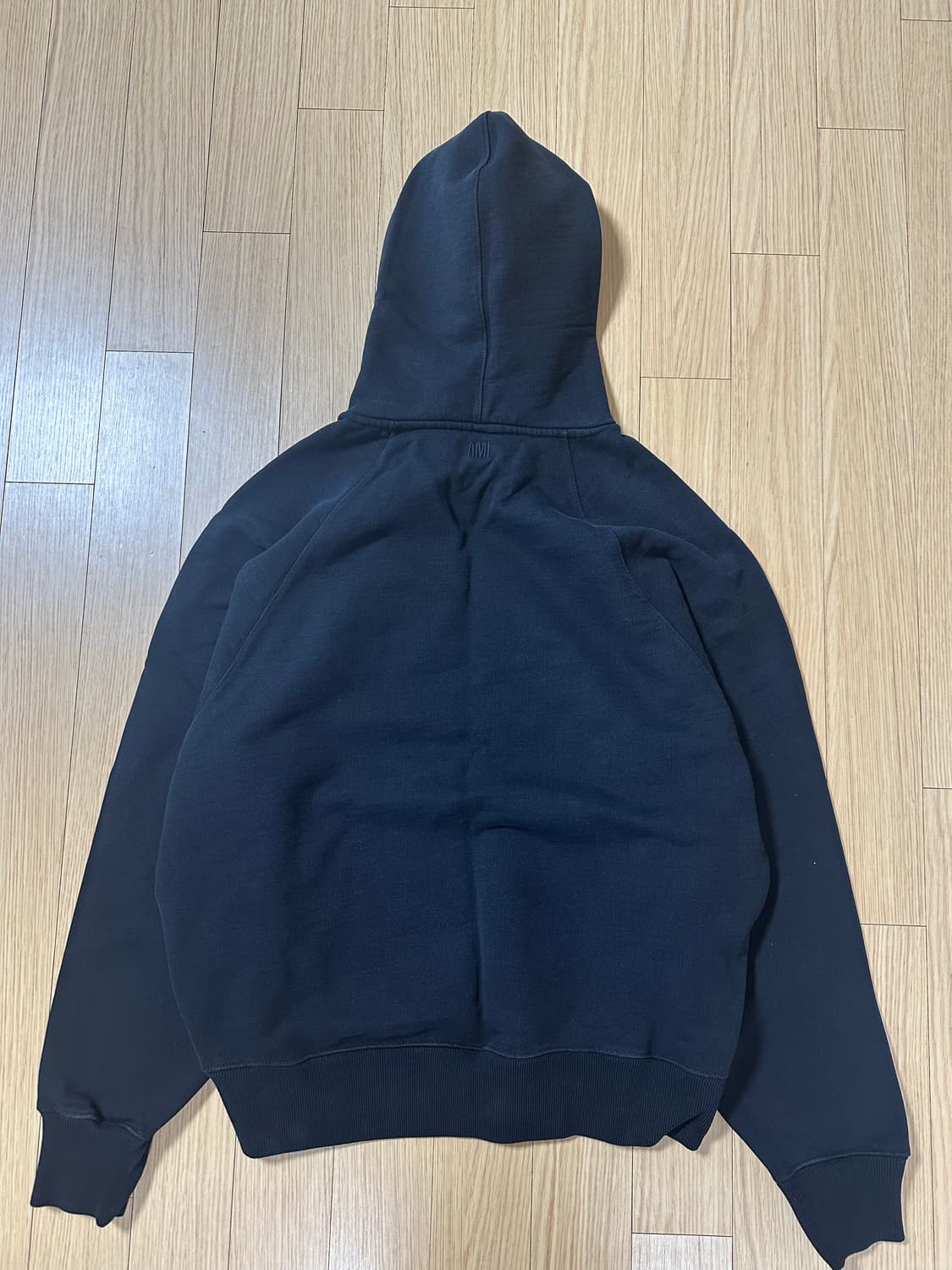 아미 스몰 하트로고 후드 블랙 상품이미지2