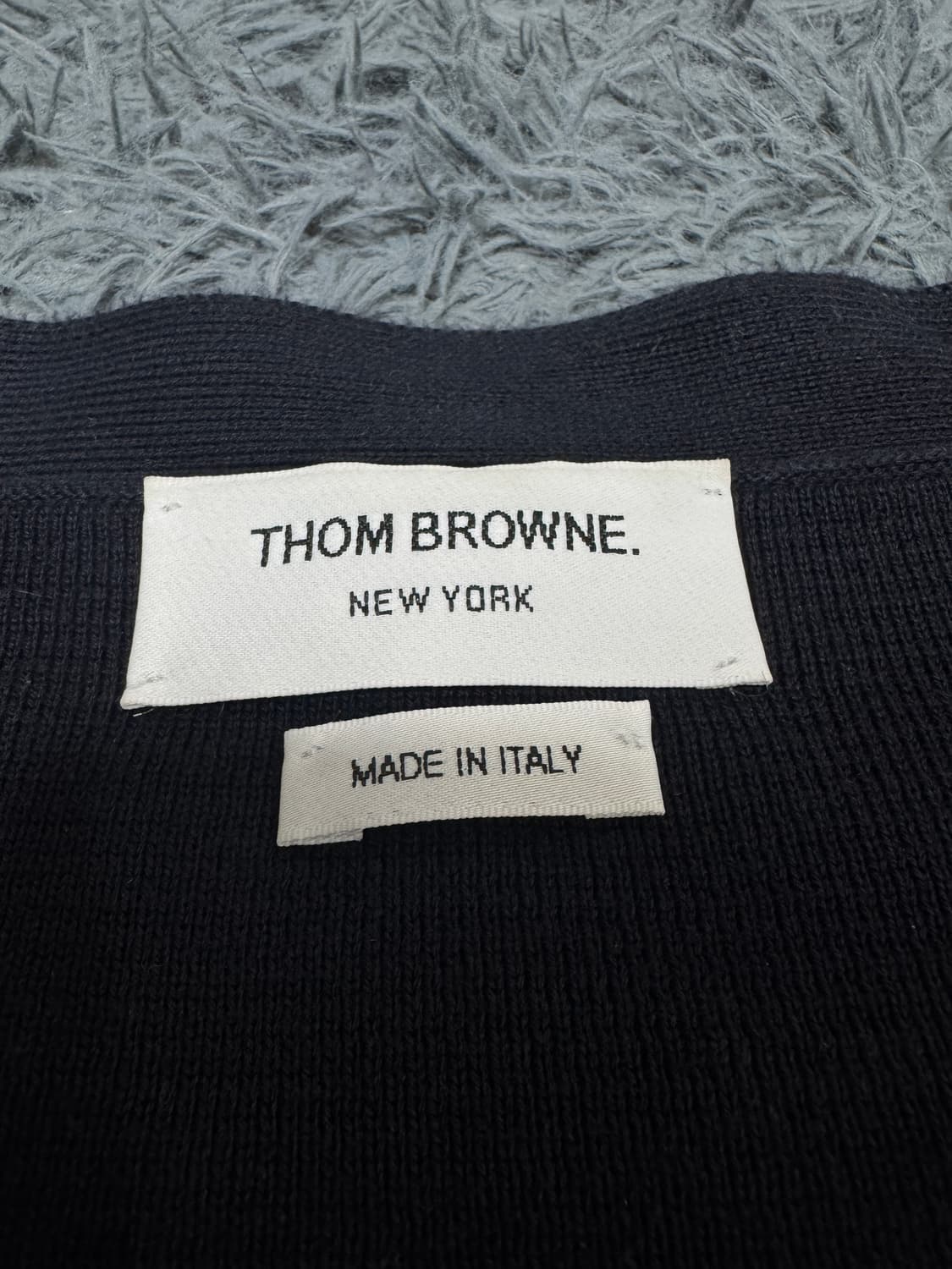 톰브라운 밀라노스티치 금장 가디건 5사이즈 상품이미지2