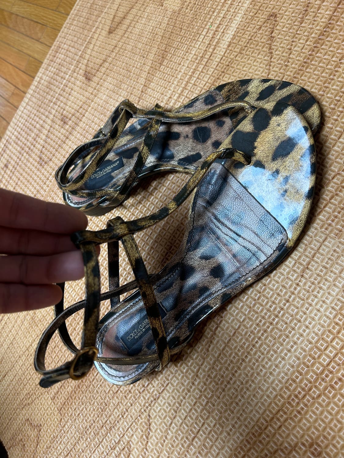 돌체앤가바나 레오파드 샌들 상품이미지2