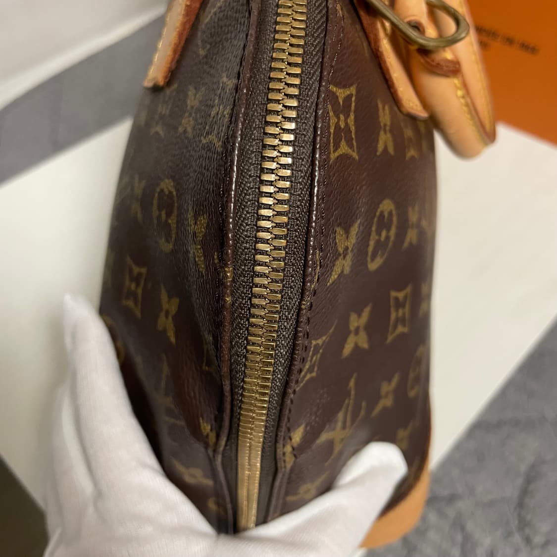루이비통 M51130 모노그램 캔버스 알마 PM 토트백 상품이미지5