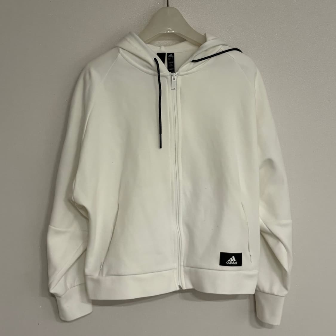 아디다스 화이트 후드 집업 상품이미지1