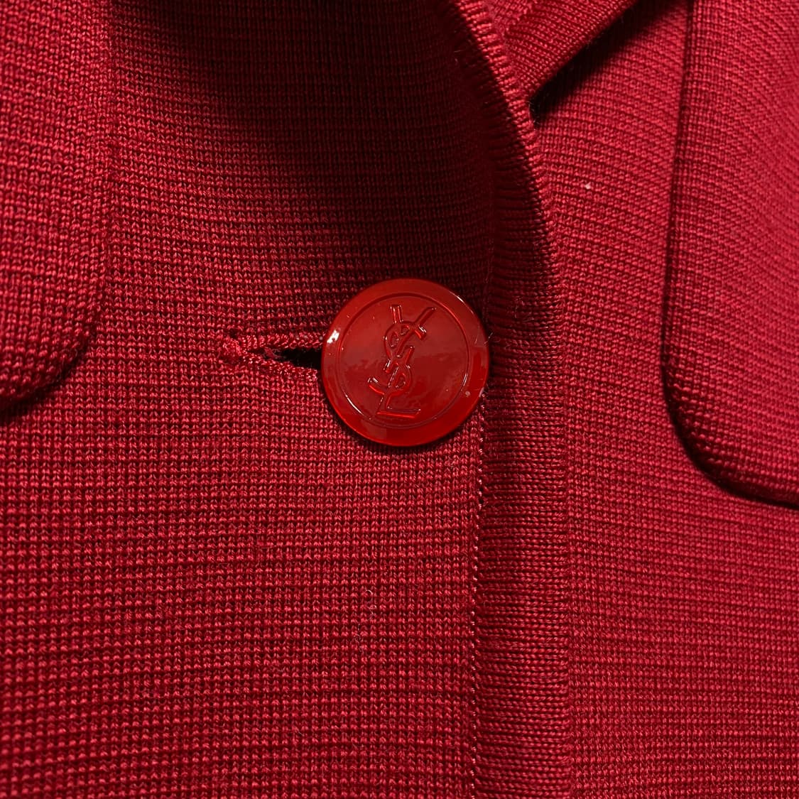 입생로랑 로고 버튼 디자인 니트 자켓 상품이미지4