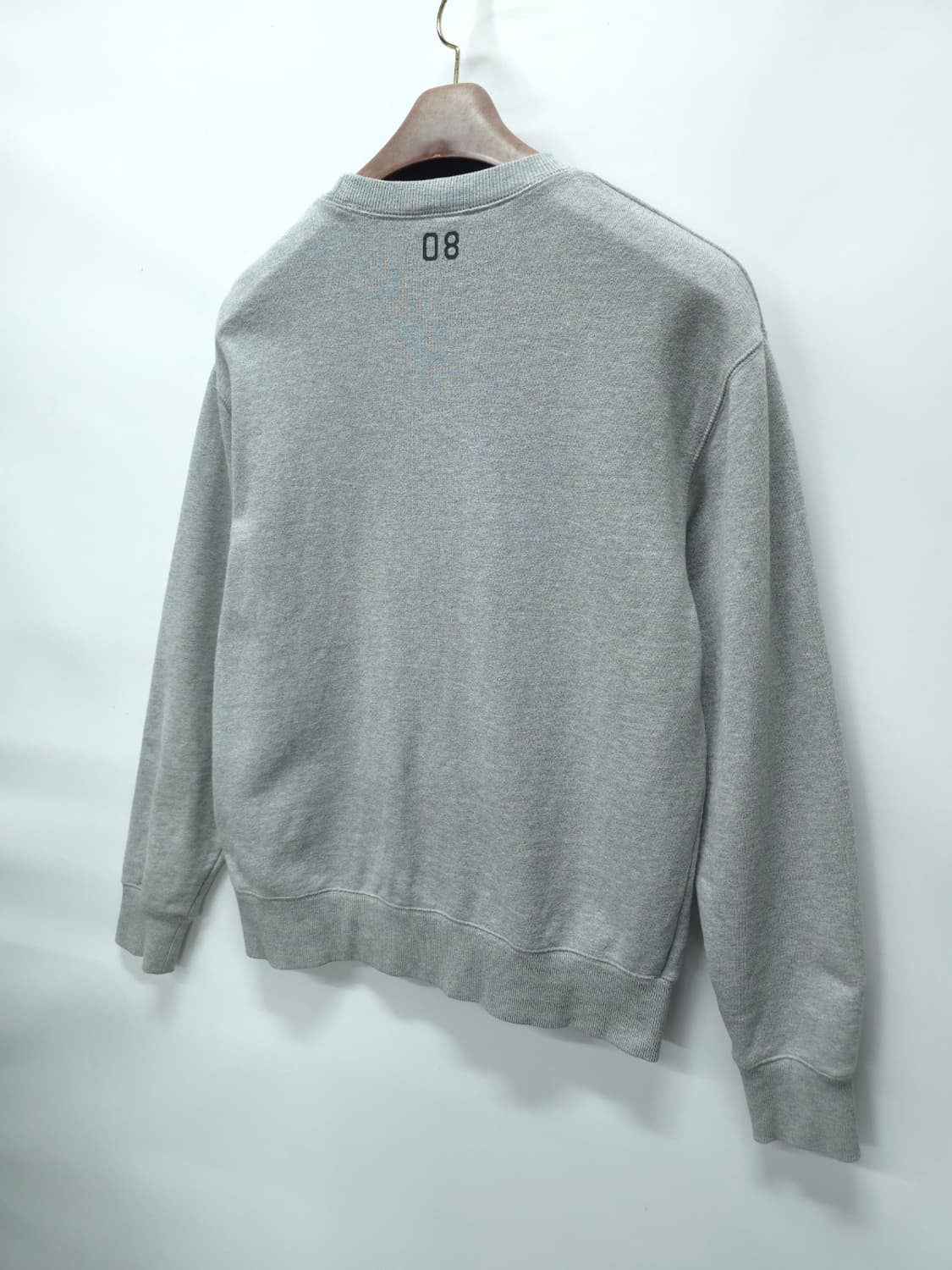 커버낫 남성 C패치로고 맨투맨 상품이미지8