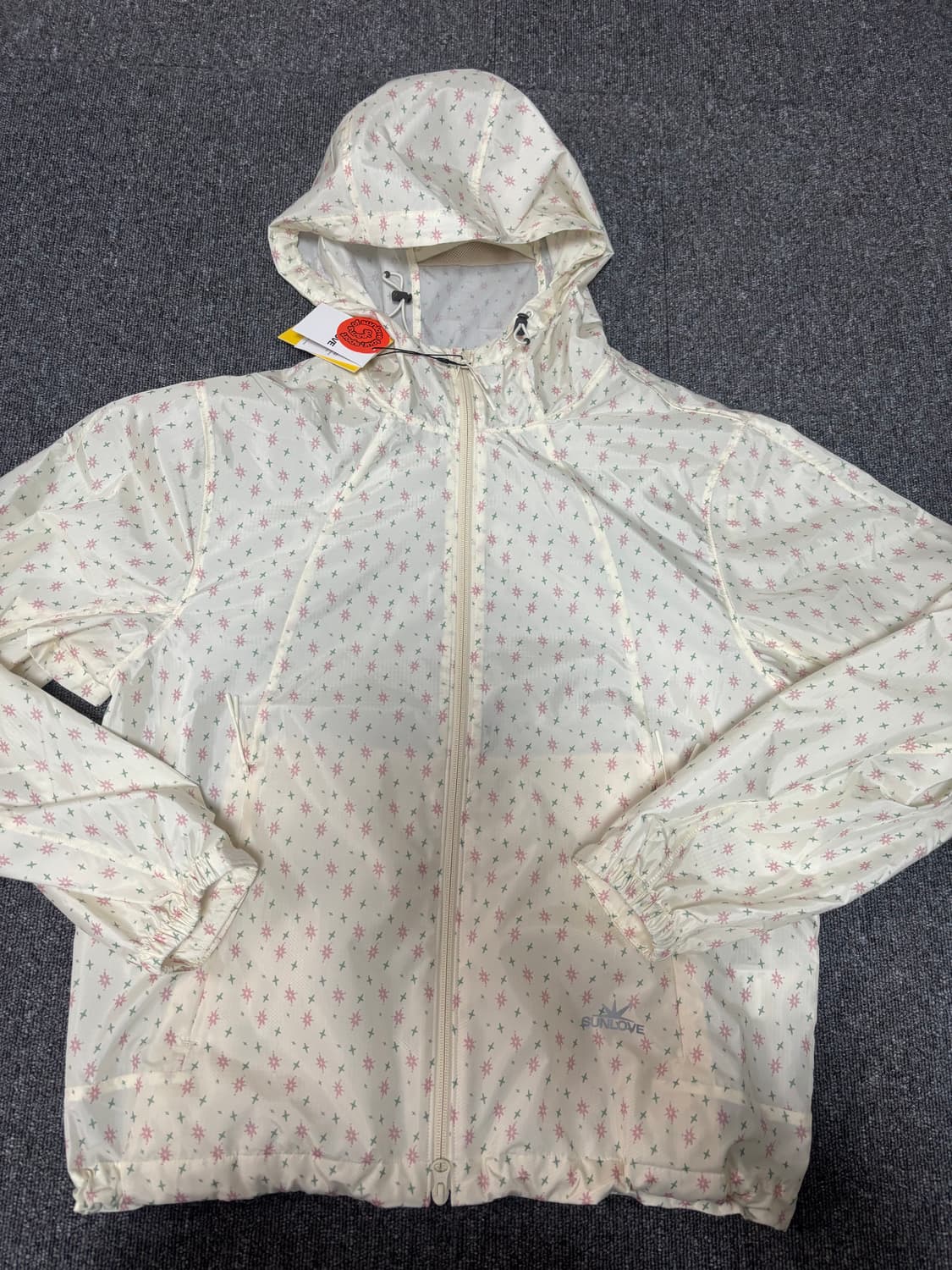 (새상품) 썬러브 프레임 라이트 자켓 플로럴 사이즈L 상품이미지2