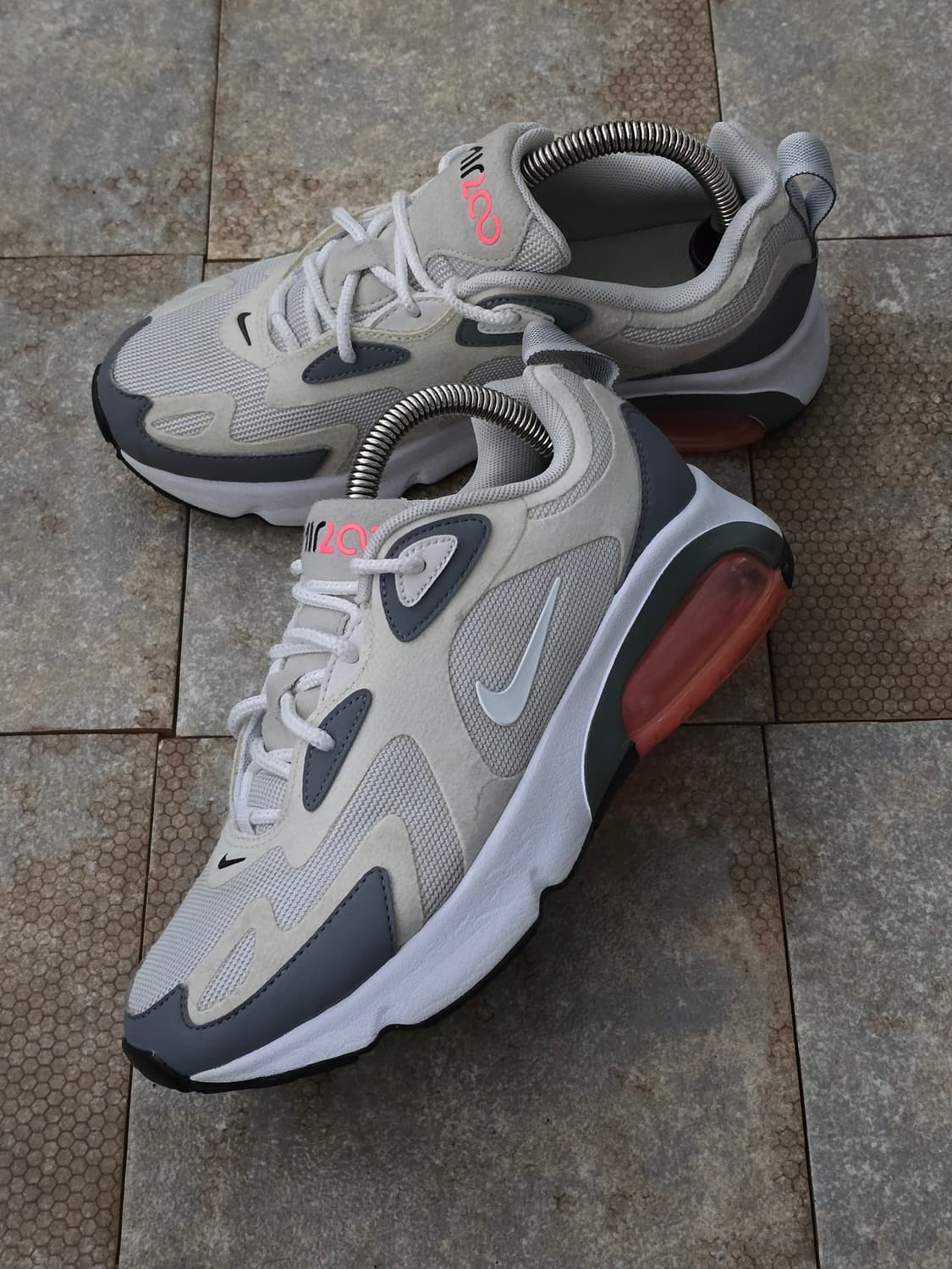(230)나이키 에어맥스 200 그레이 핑크 상품이미지3