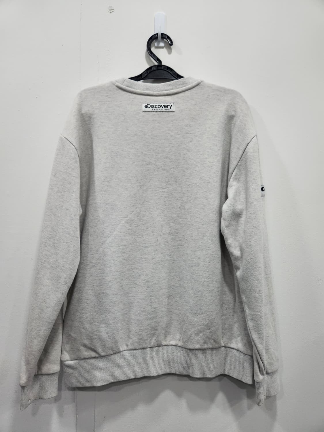 디스커버리 익스페디션 맨투맨 티셔츠 그레이 남성 95사이즈 상품이미지3