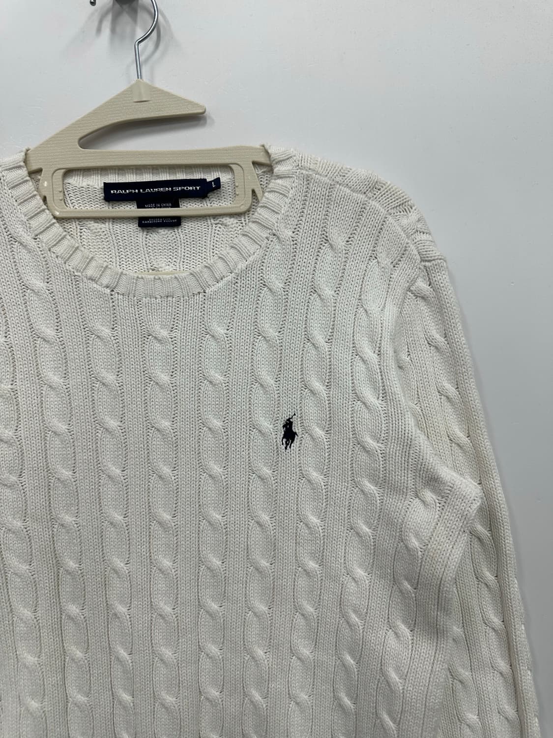 폴로 화이트 꽈배기 니트 상품이미지3