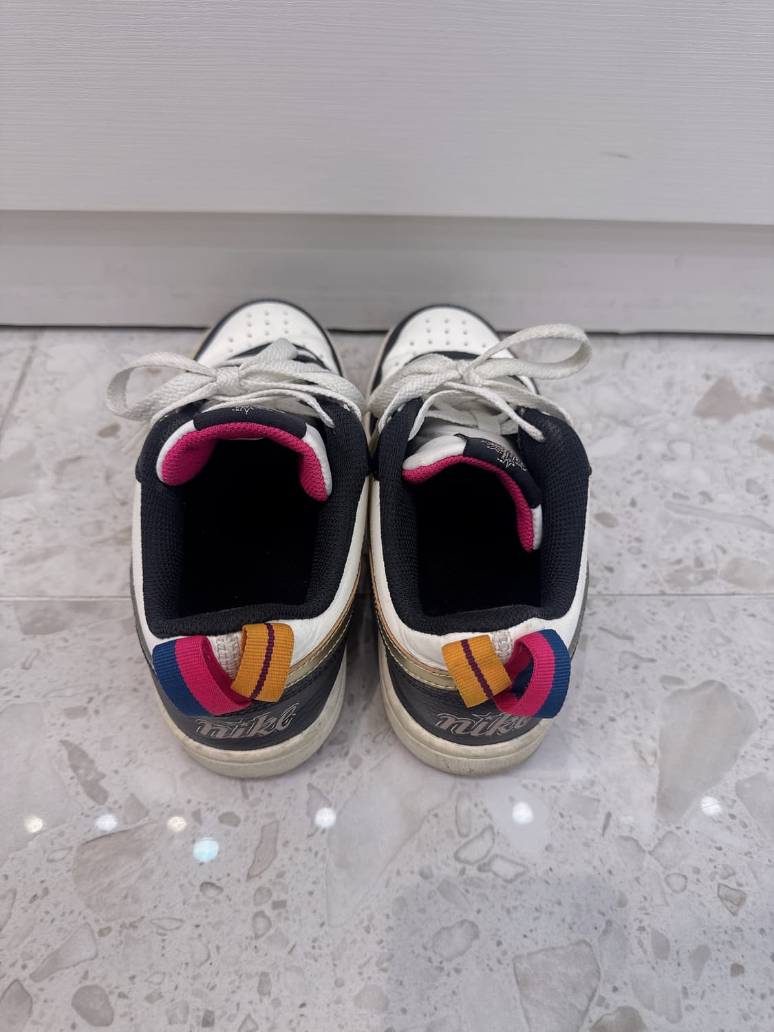 나이키 코트 버로우 240 상품이미지4