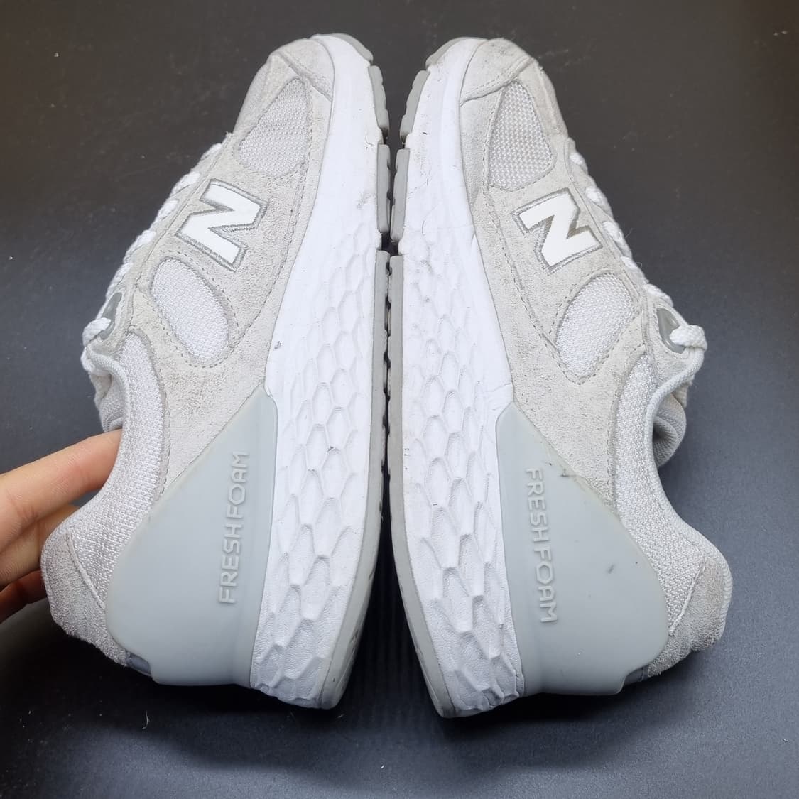 뉴발란스 1880 프레쉬폼 여성운동화235  상품이미지5