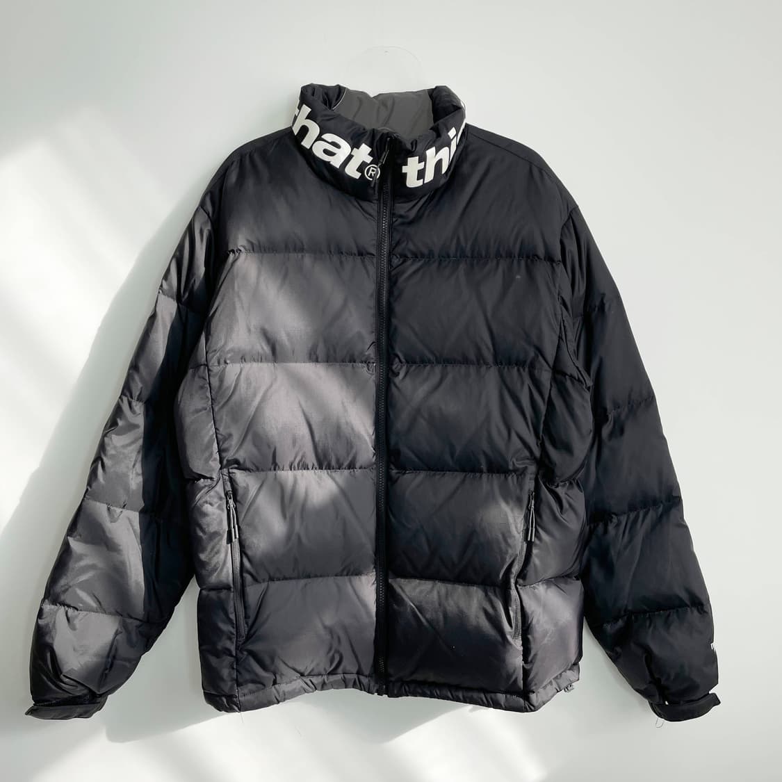 C1 디스이즈네버댓 카라 스펠아웃 다운 패딩 점퍼 M사이즈 상품이미지1