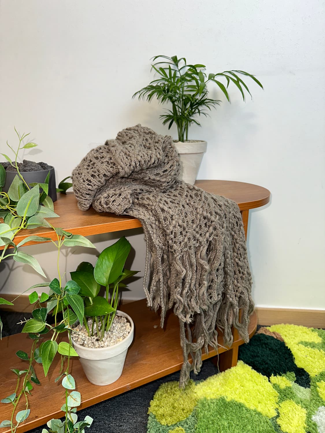 Brown ethnic crochet muffler 상품이미지5