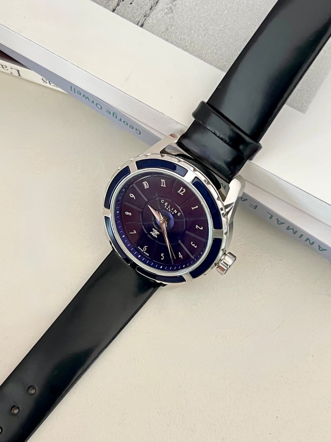 셀린느 트리옹프 남성 시계 / 정품감정 . 케어 상품이미지5