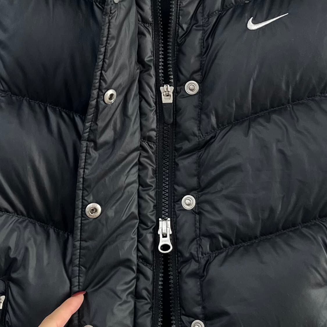 나이키 스우시 오리털 덕다운 블랙 패딩 조끼 상품이미지5