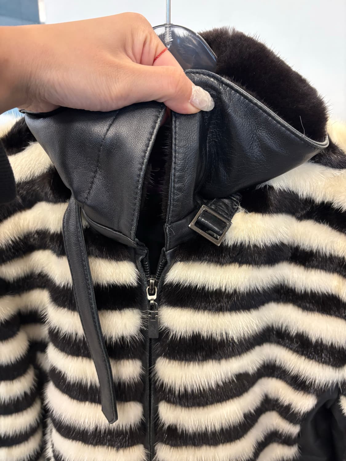 L OneJae mink leather jk 상품이미지3