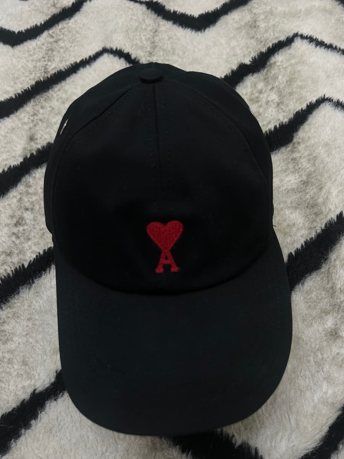 AMI 아미 하트로고 볼캡/블랙 상품이미지1