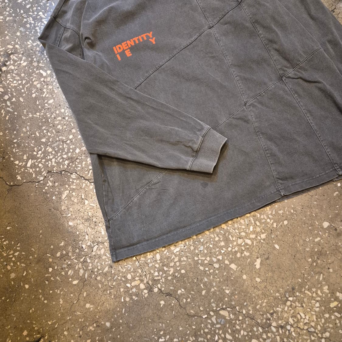 L 피그먼트워싱 오버핏 롱슬리브  상품이미지6