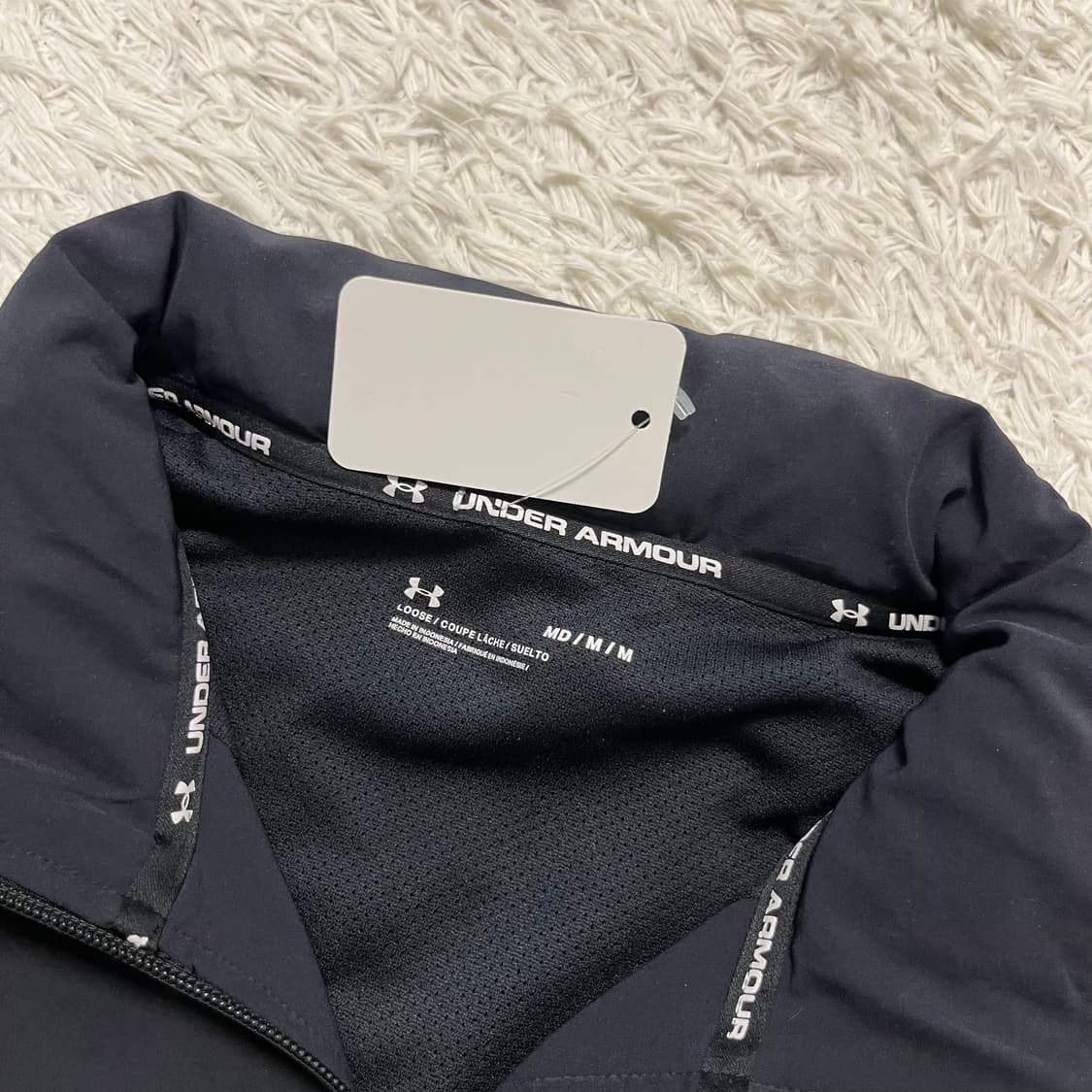 언더아머 바람막이 상품이미지3