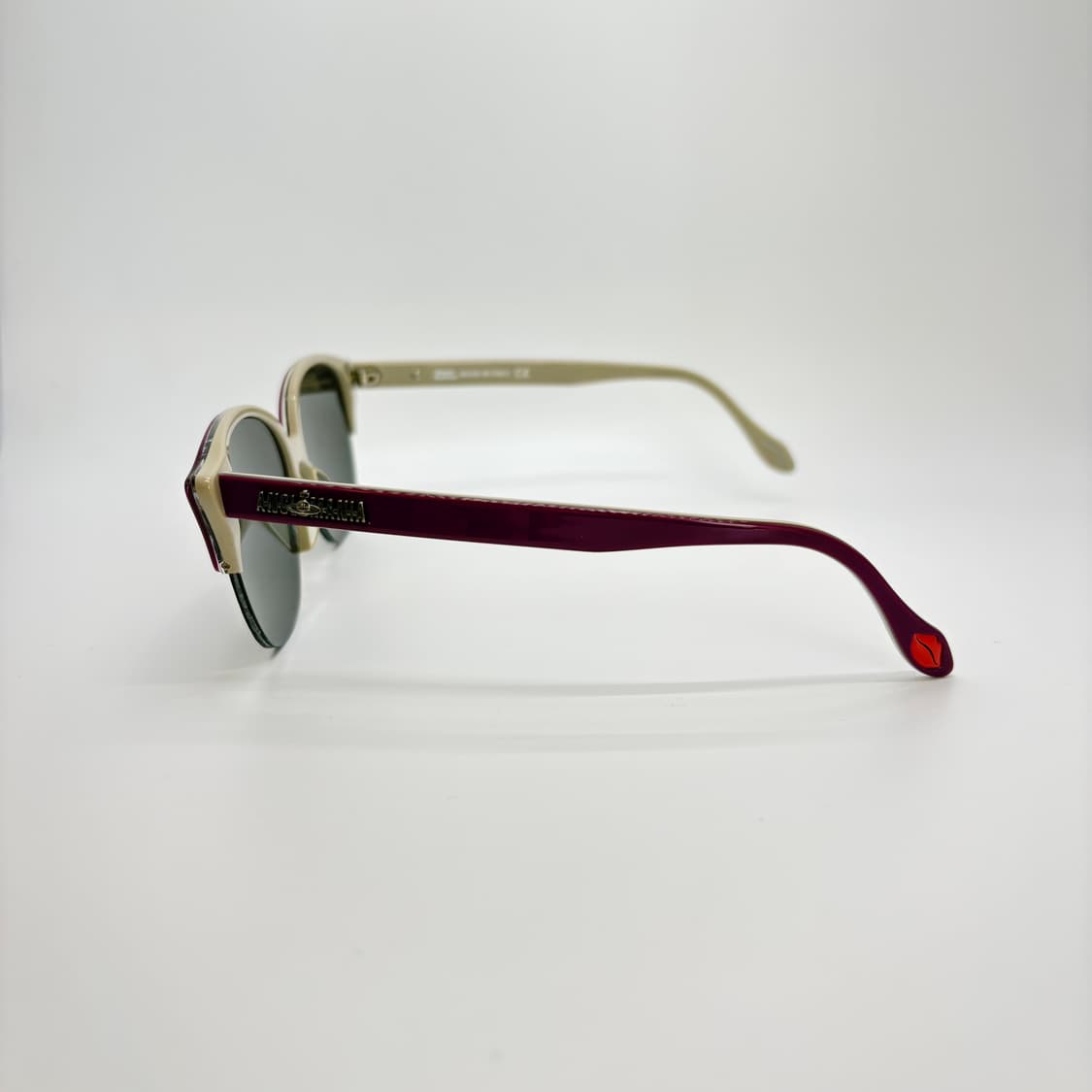 비비안웨스트우드 퍼플 반뿔테 선글라스 상품이미지4