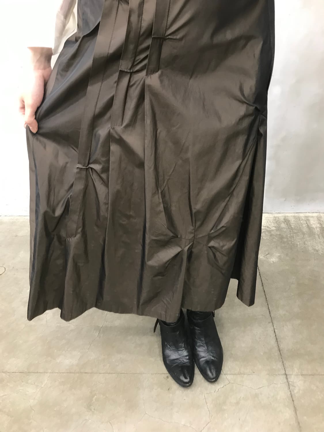 Pintuck maxi skirt 상품이미지2