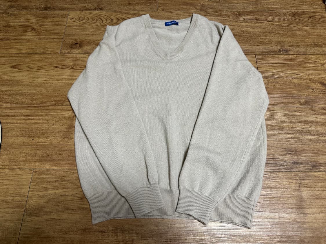 게르칠레나 1944 브이넥니트(50) 상품이미지1