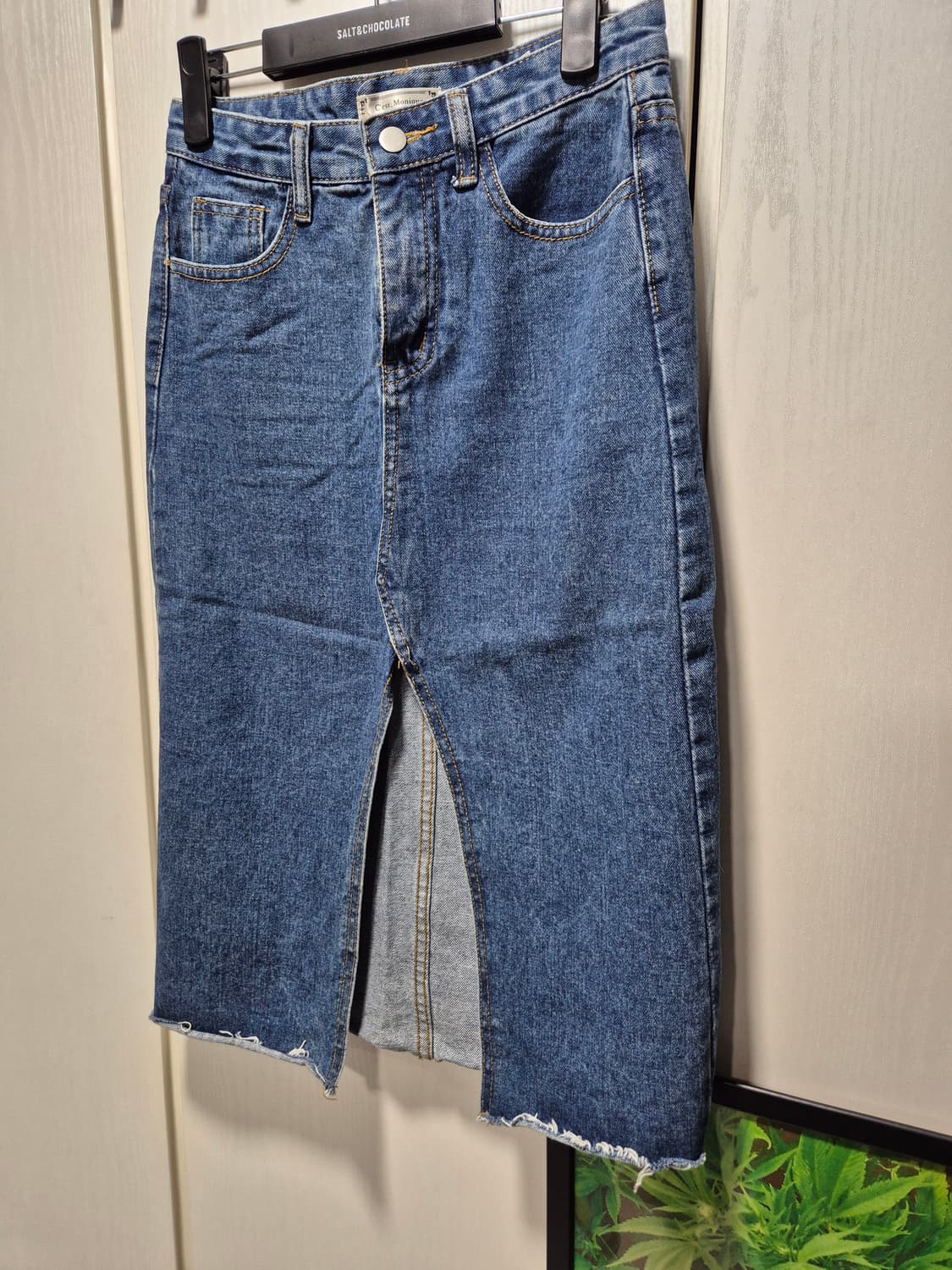(새상품)VTG 데님 스커트 앞절개 사이즈 중청 상품이미지5