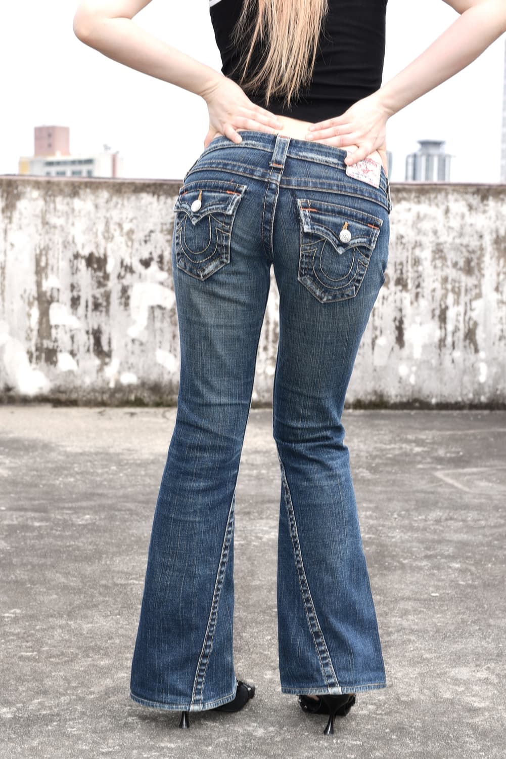 트루릴리전 로우라이즈 부츠컷 팬츠 상품이미지9