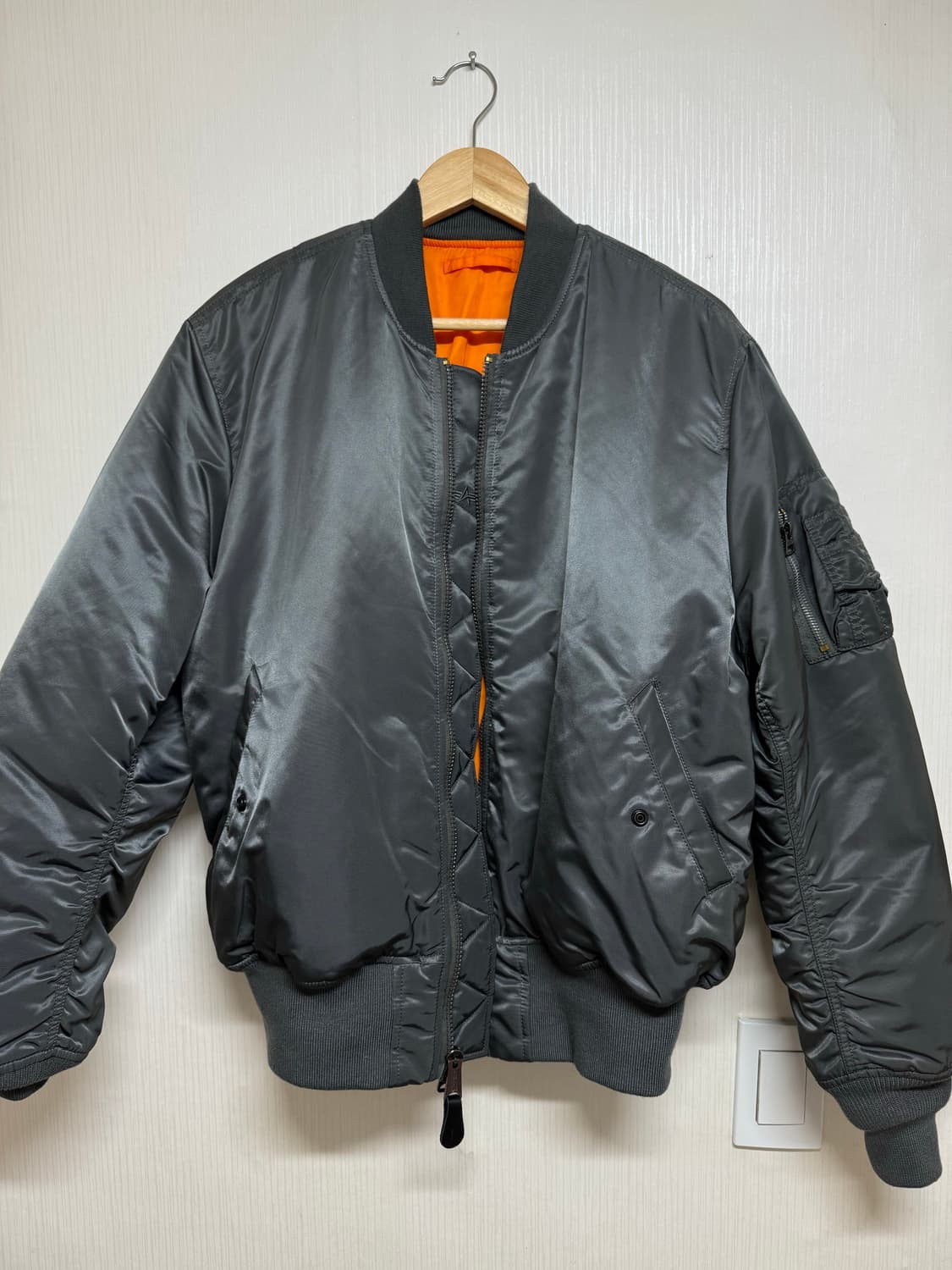알파인더스트리 MA-1 차콜 봄버 자켓 L 상품이미지1