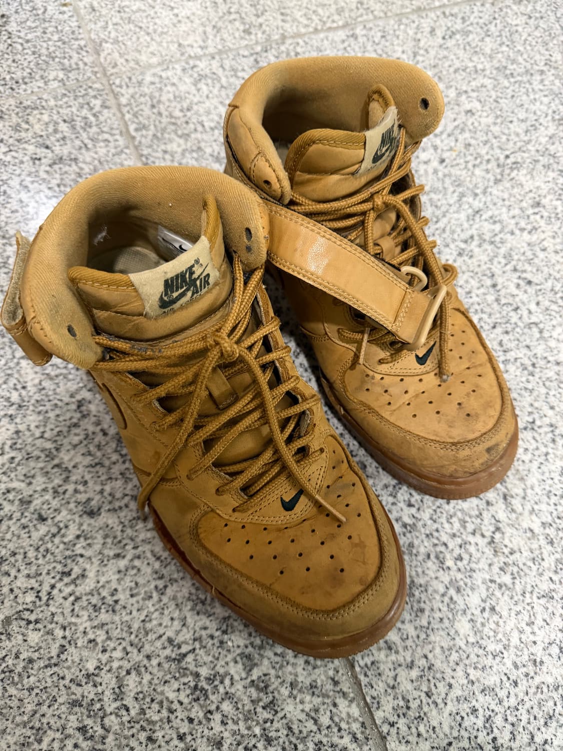 나이키 된장 포스 미드 상품이미지1