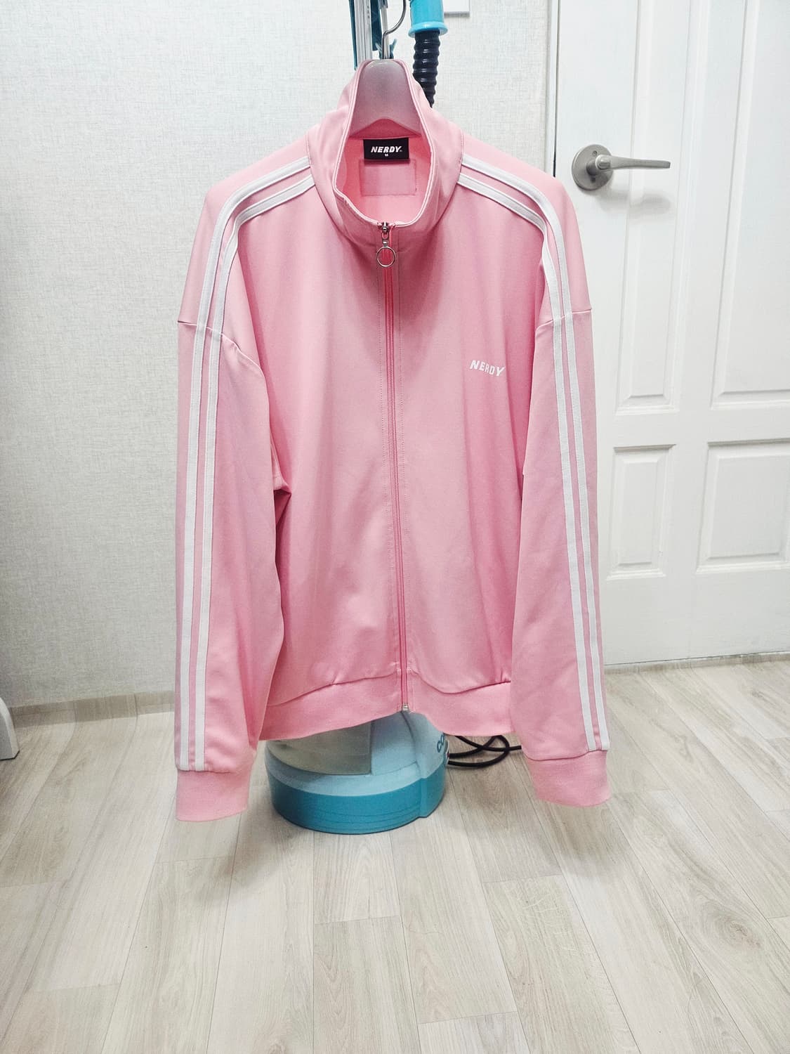 (100~105)M ♡단종매물♡ 널디 딸기우유 [연핑] 트랙탑져지 상품이미지1