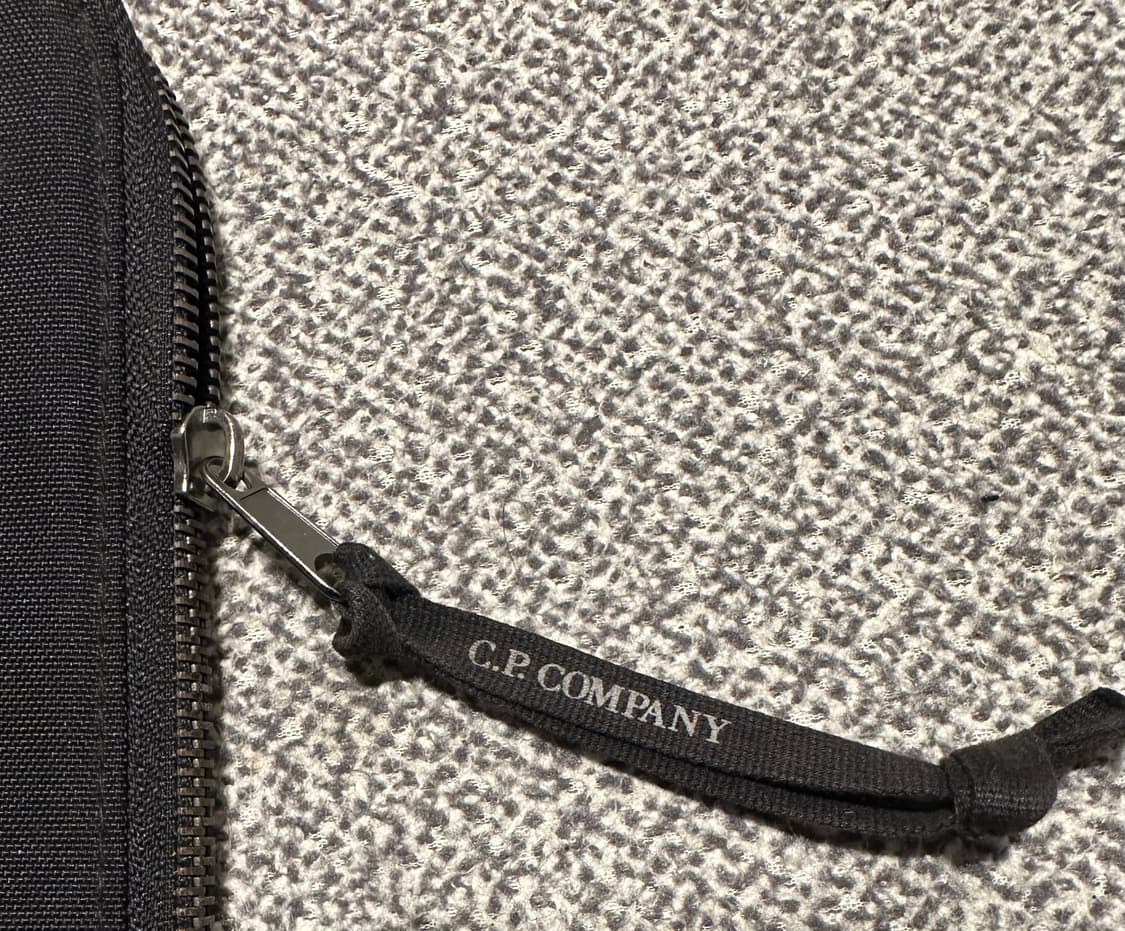 CP컴퍼니 한정판 클러치백 상품이미지4
