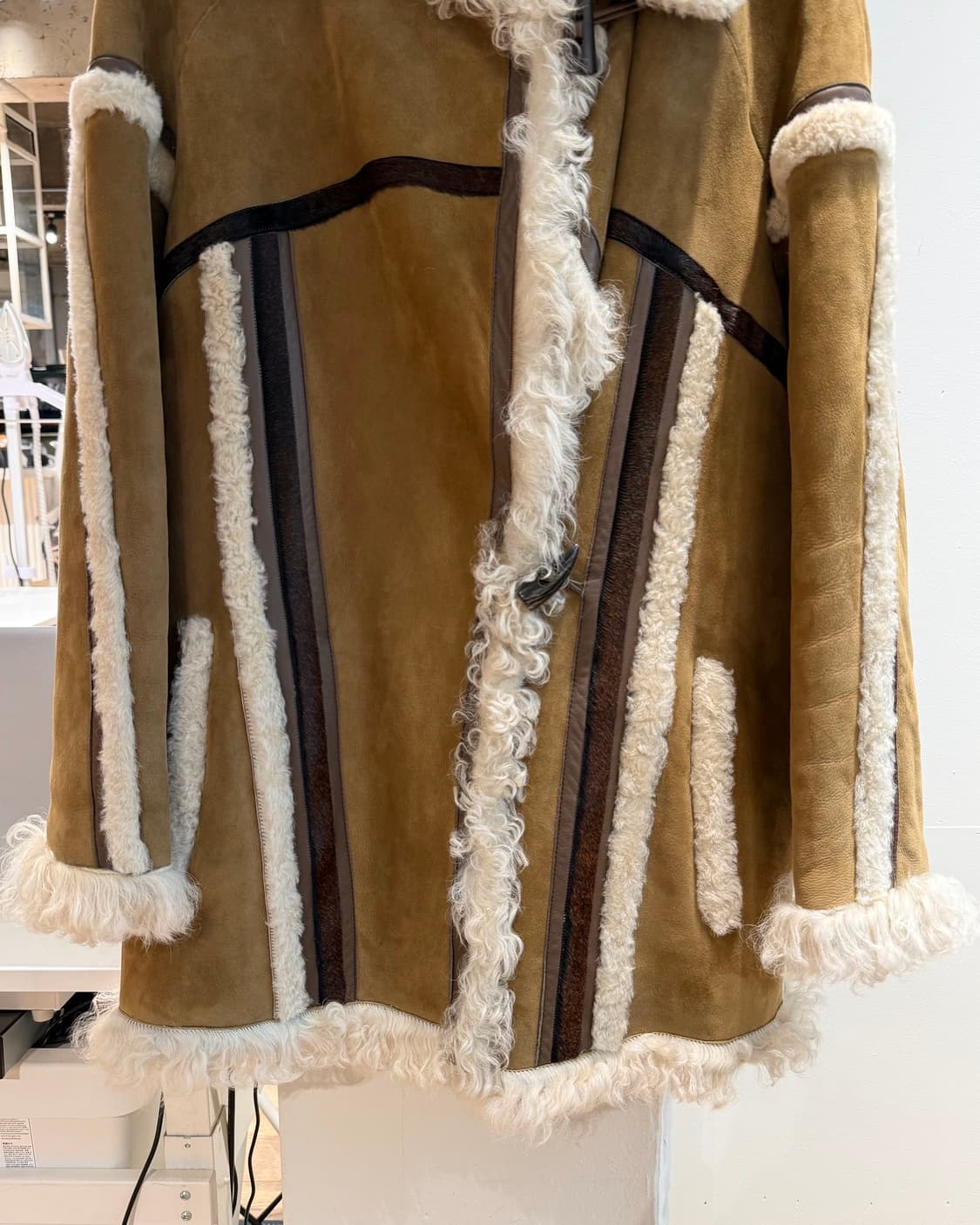 벨스타프 브라운 쉽스킨 무스탕 코트  상품이미지6