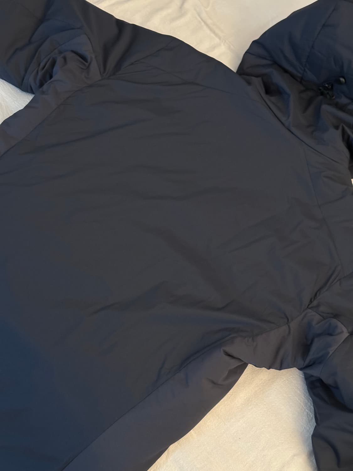 25FW 아크테릭스 아톰 SV 블랙 사파이어(Medium) 상품이미지2