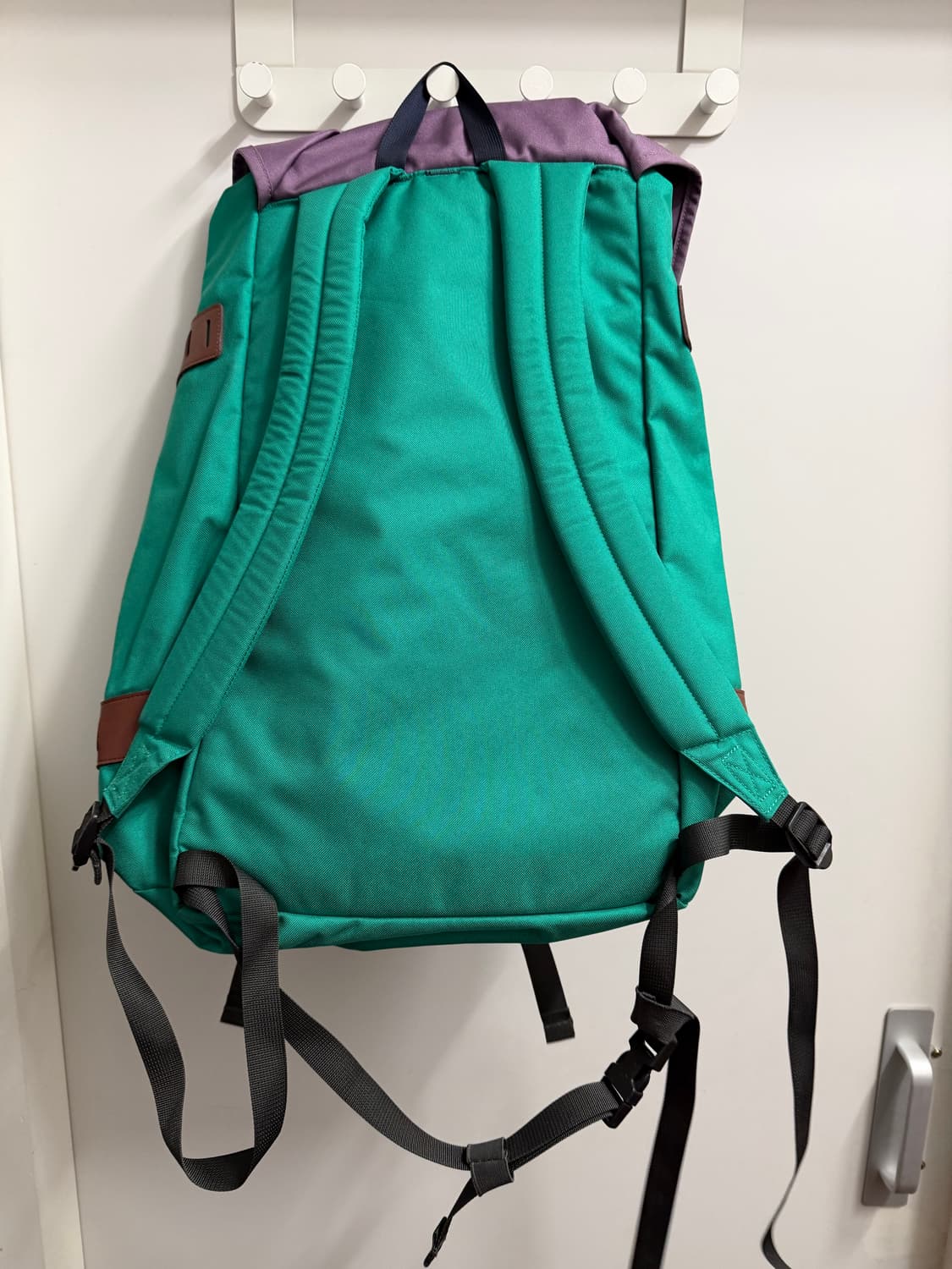 파타고니아 아버 백팩  에메랄드  상품이미지2