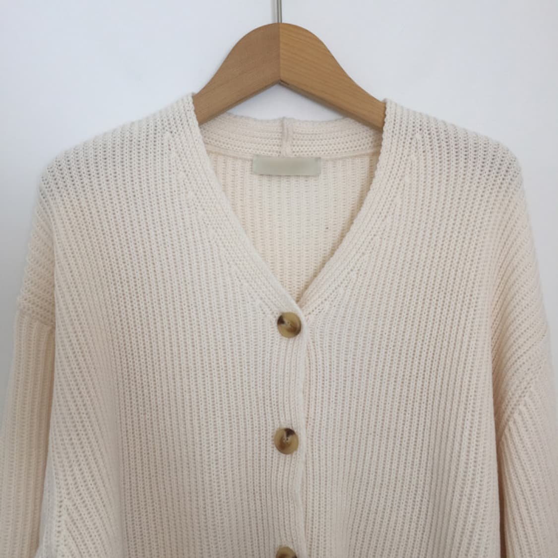 아이보리 니트 가디건 상품이미지1